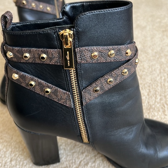 Michael Kors Preston studded leather boots - Picture 6 of 7